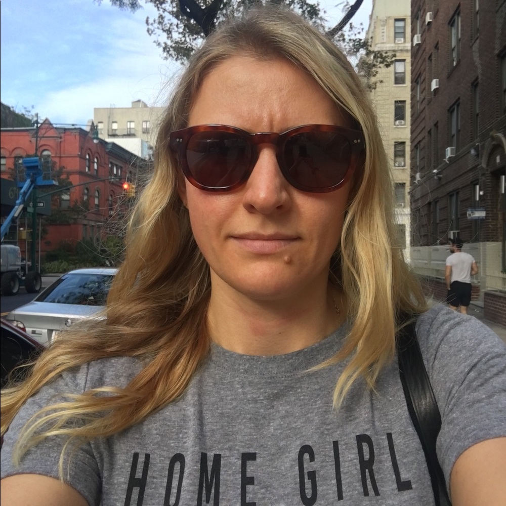 Meet your Posher, Hannah